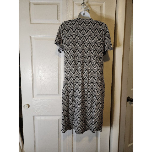 Women's Talbots Dress XL Black & White - Picture 3 of 5